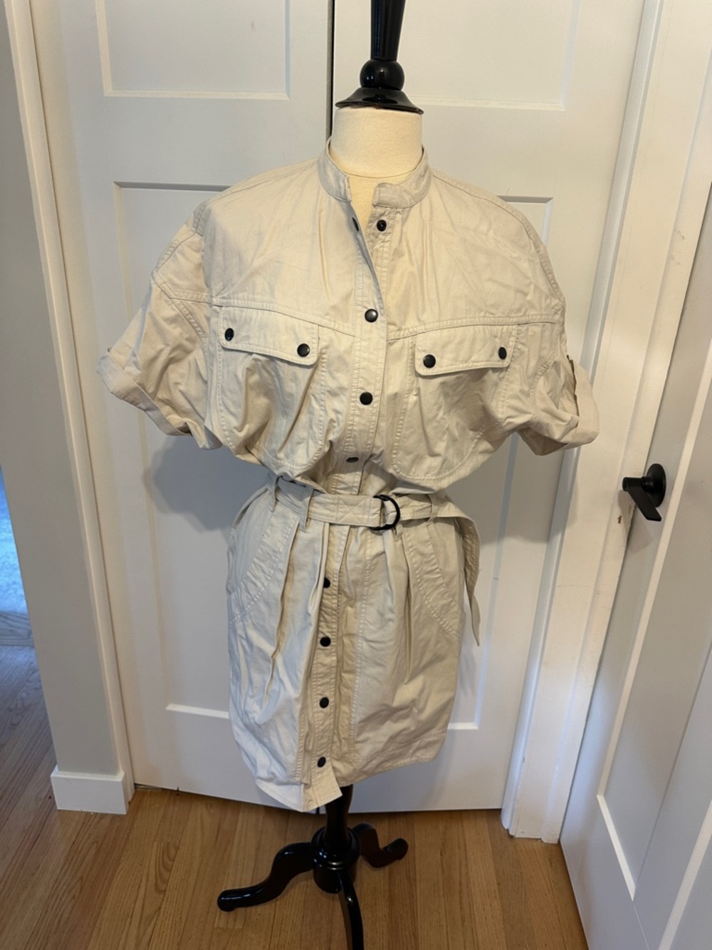 Light Cream Short-Sleeve Shirt Dress with Waist Belt